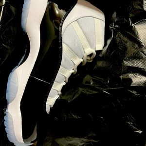 Jordan 11 Concord 2018